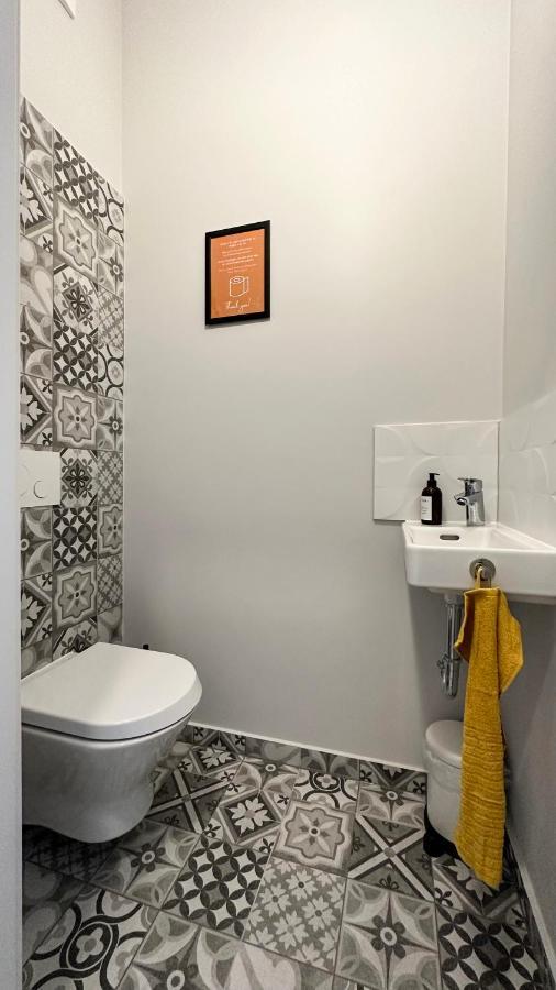 Linden Apartman 106 - Adults Only Mosonmagyarovar Ngoại thất bức ảnh