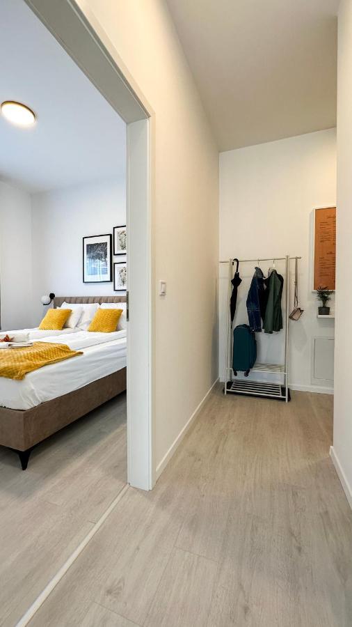 Linden Apartman 106 - Adults Only Mosonmagyarovar Ngoại thất bức ảnh